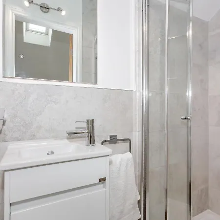 Pogles Wood Casa de Férias