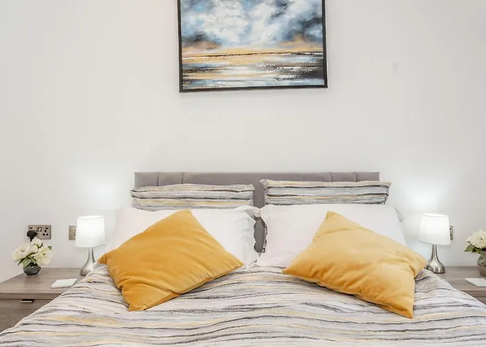 Pogles Wood Holiday home *